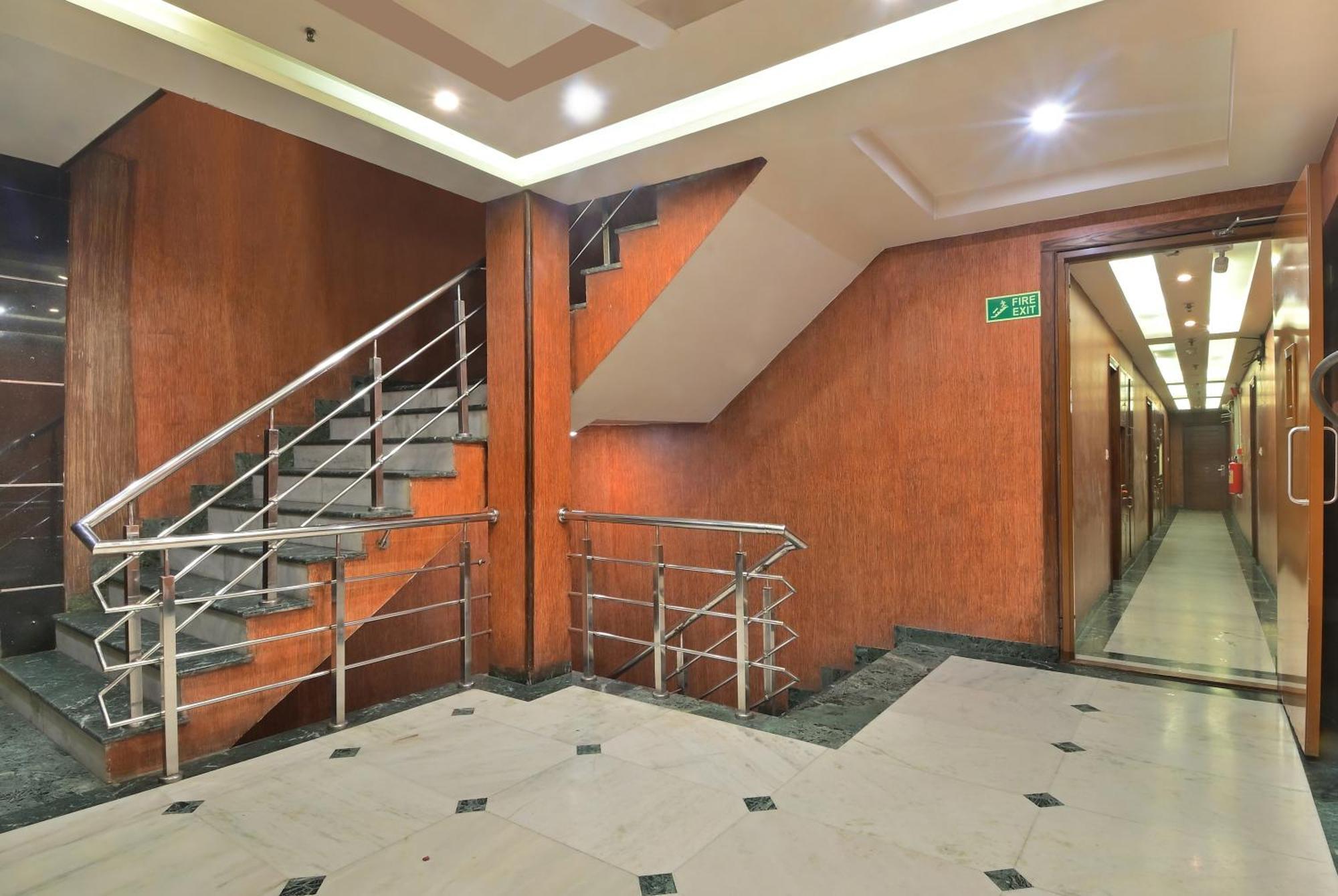 Hotel Hari Piorko - New Delhi Railway Station Eksteriør bilde